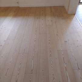 Parquet verniciati larice